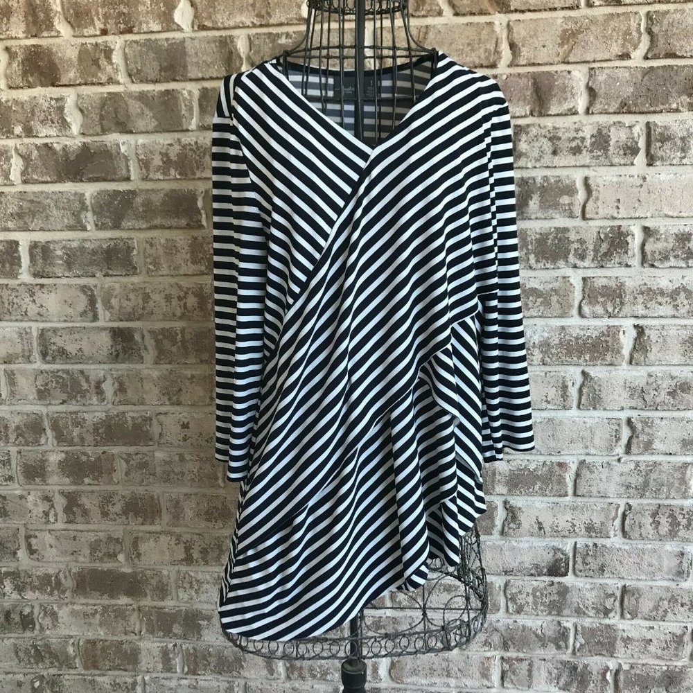 Chico's Travelers Asymmetrical Top Size 1 Medium (8) Black White Striped…
